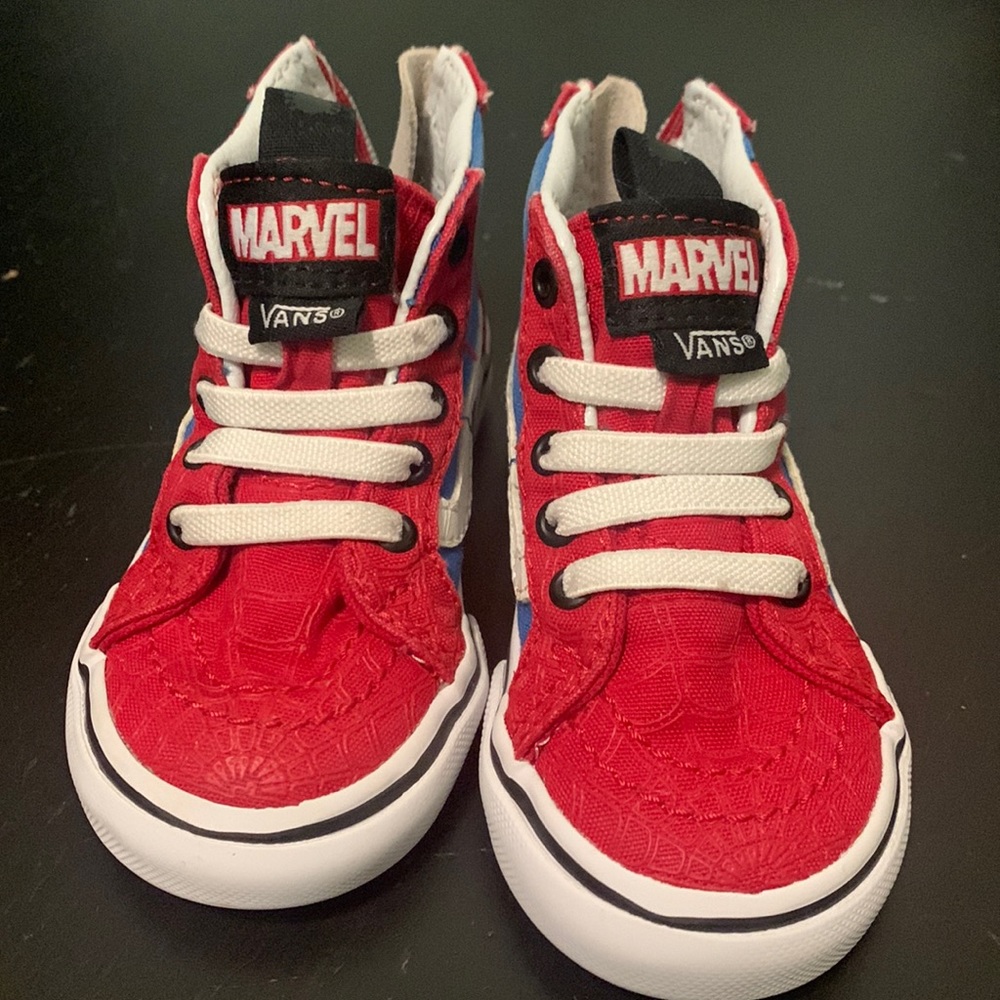 SpiderMan Kids VANs